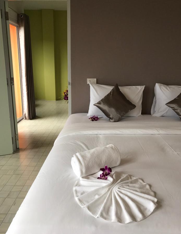 Отель Khao Lak Good View Экстерьер фото